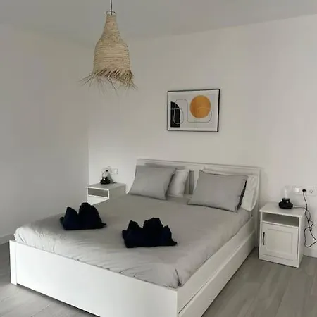 Apartamento La Sal - Two Double Bedroom Lajares